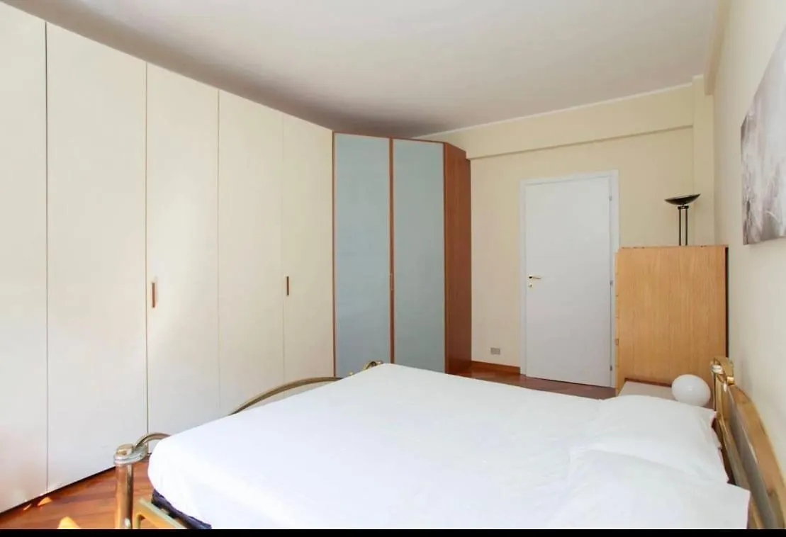 Appartamento Milano Viale Monza Apartment