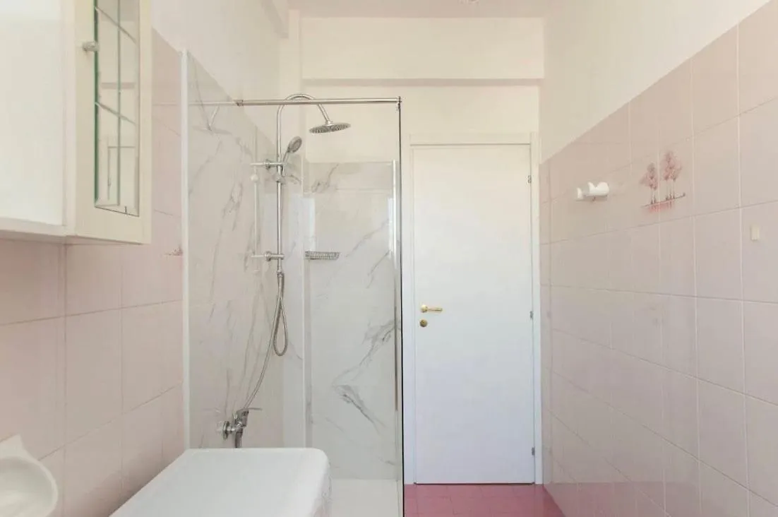 Apartment Appartamento Milano Viale Monza