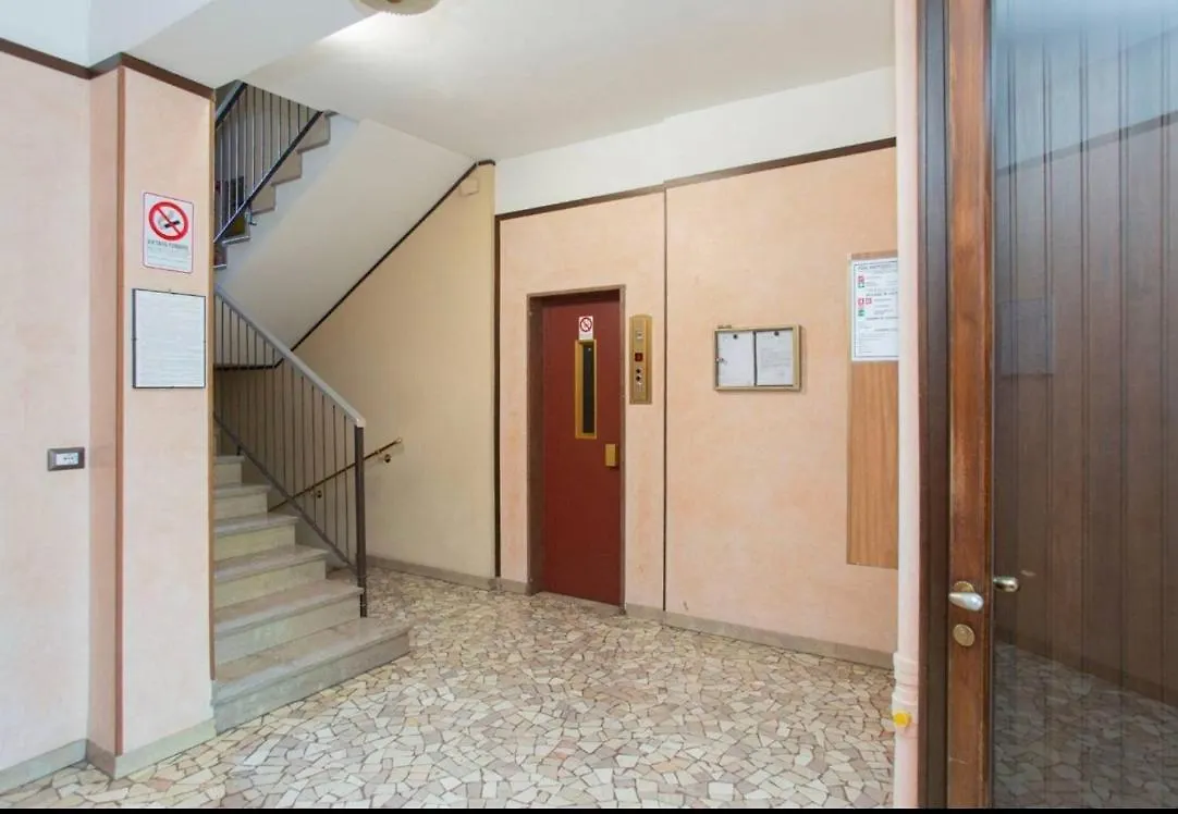 Apartment Appartamento Milano Viale Monza